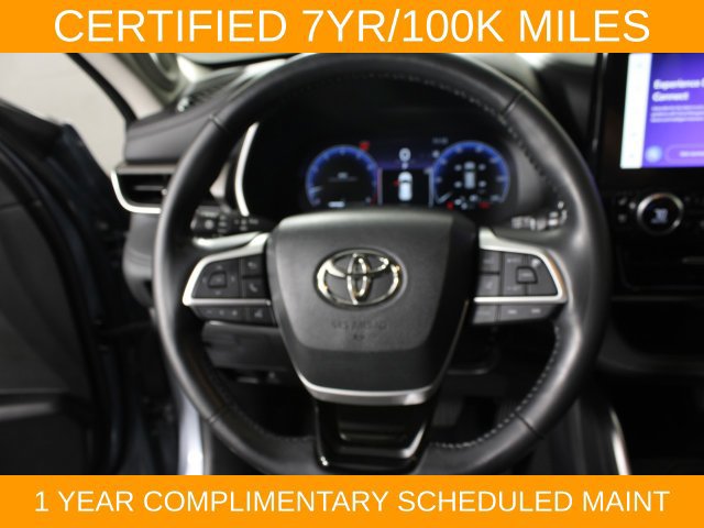 Used 2023 Toyota Highlander Limited FWD image 22