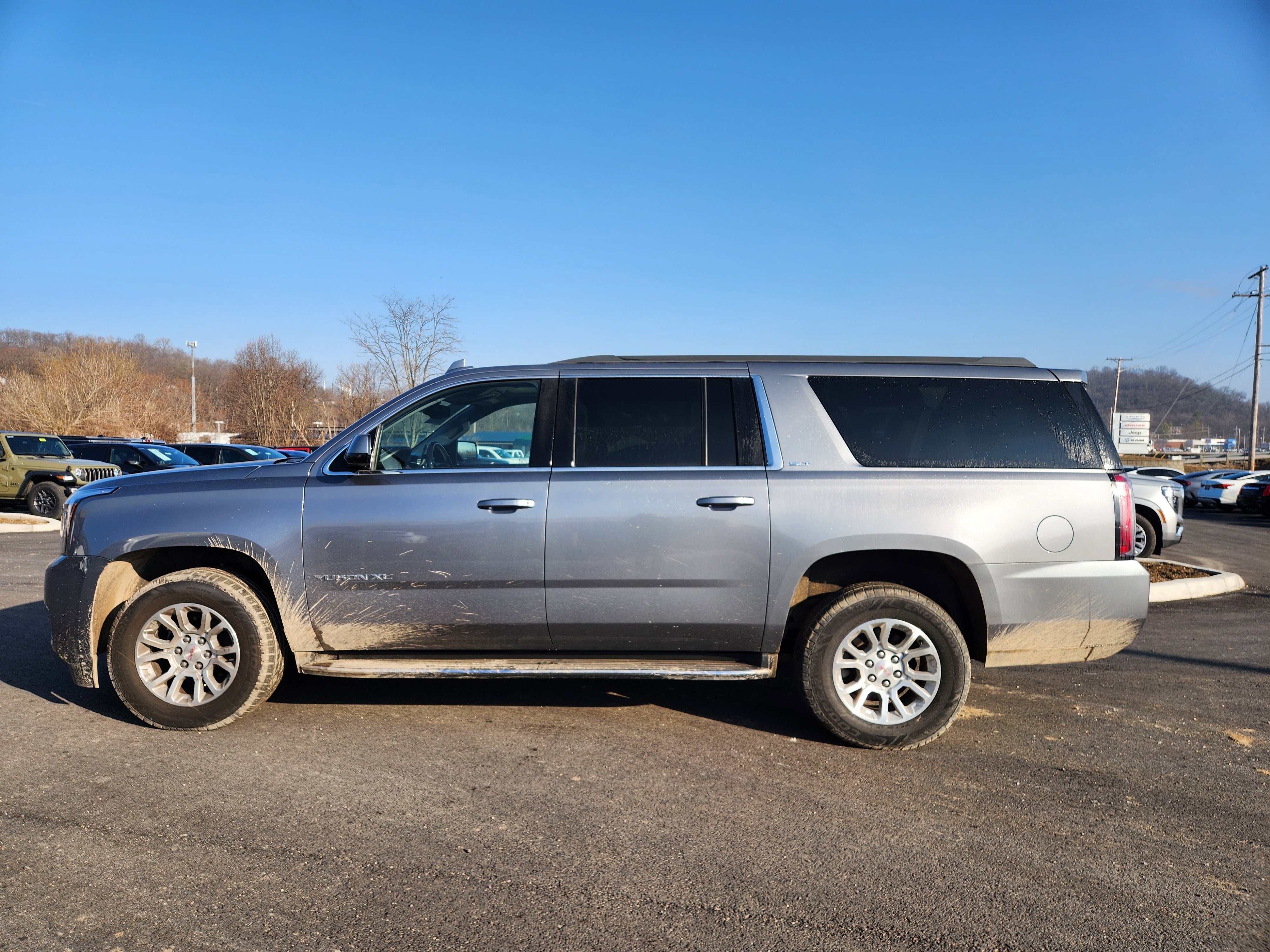 Used 2020 GMC Yukon XL SLT image 19