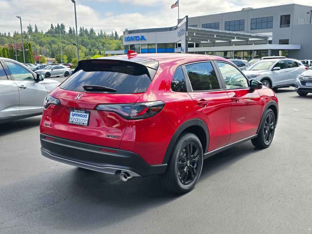 New 2026 Honda HR-V Sport image 5
