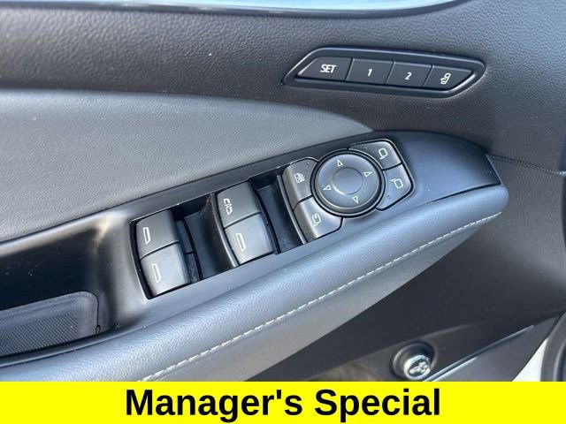 Used 2024 Buick Enclave Premium FWD image 14