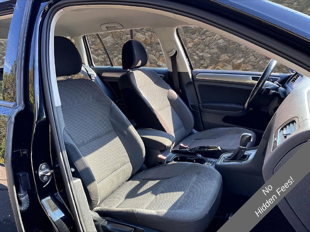 Used 2016 Volkswagen Golf SportWagen FWD image 7