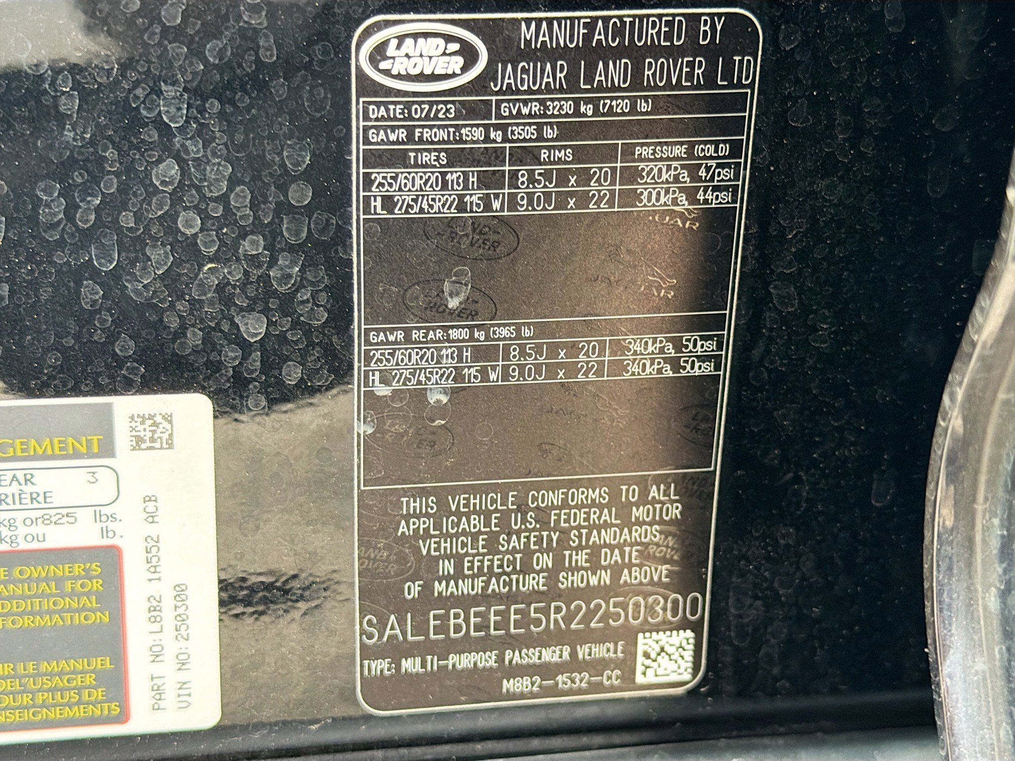 Used 2024 Land Rover Defender 110 V8 image 45