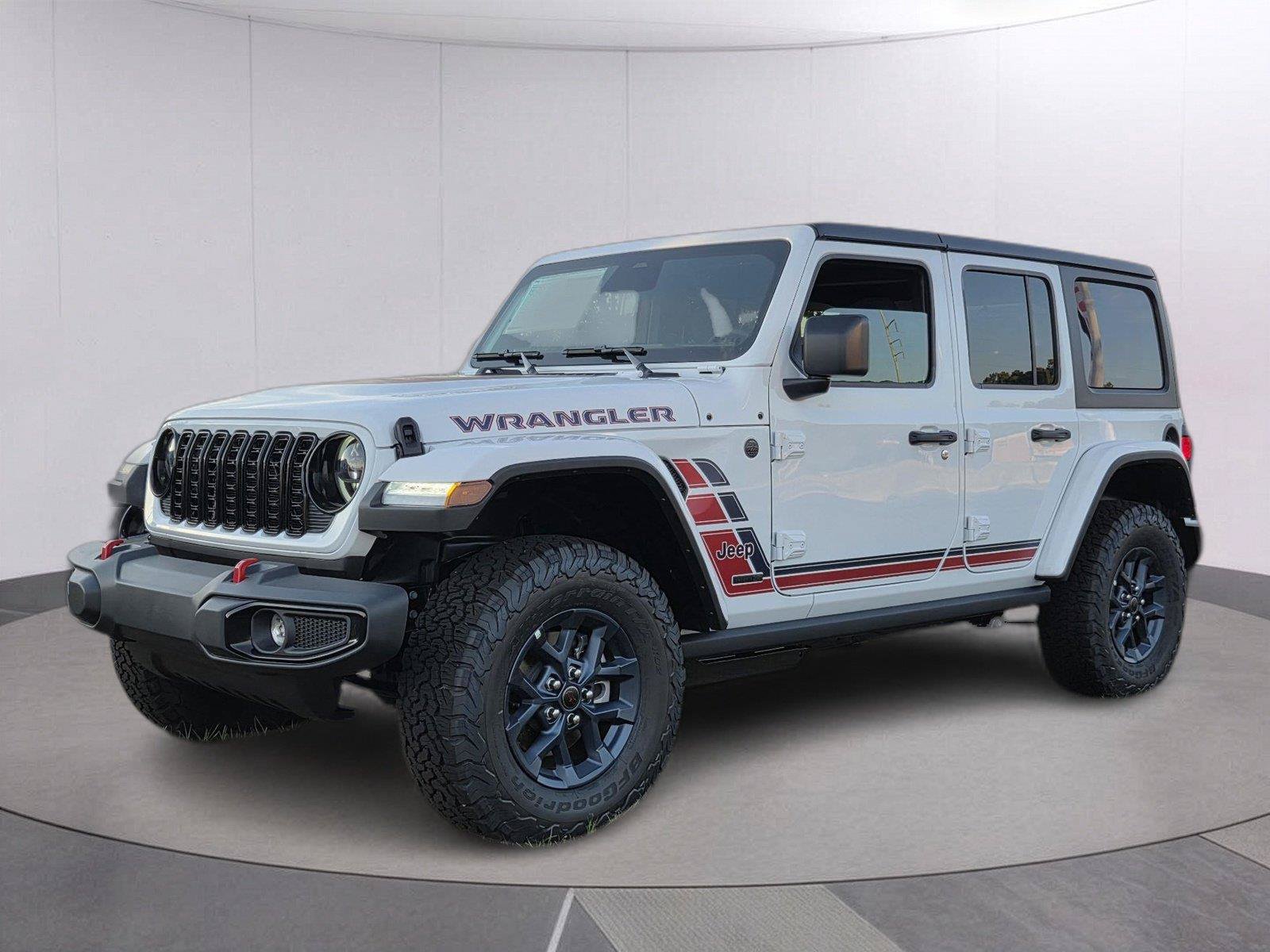 New 2026 Jeep Wrangler Unlimited Sport w/ Dual Top Group