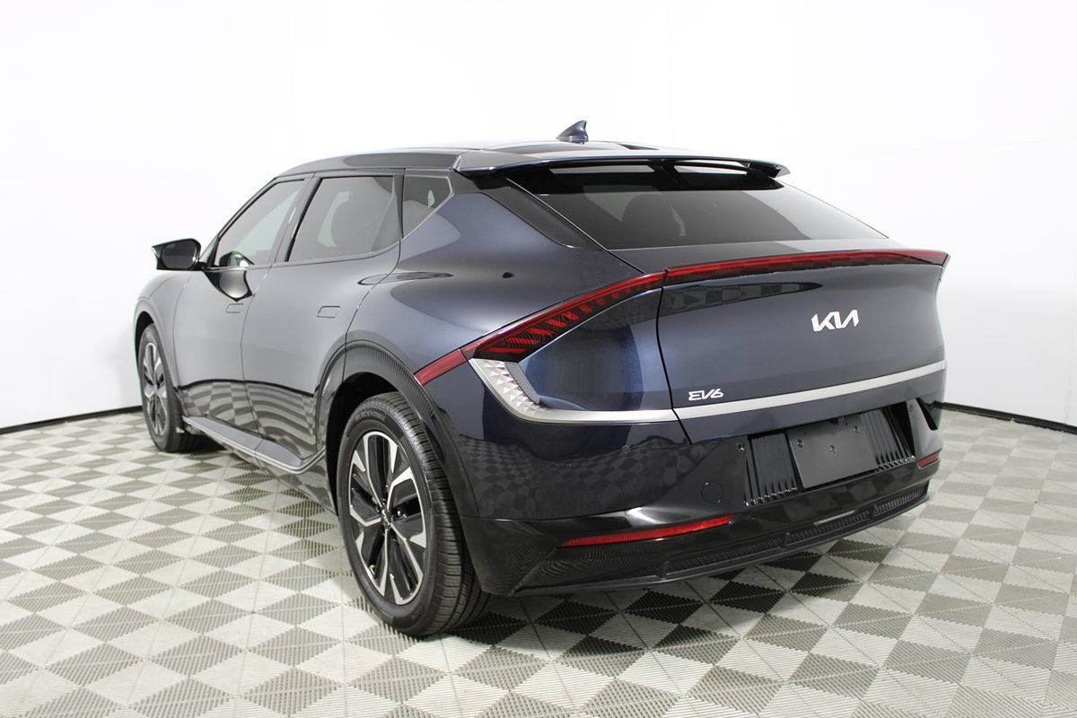 Used 2024 Kia EV6 Wind RWD image 28