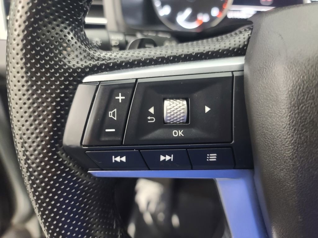 Used 2025 Mitsubishi Outlander SE AWD/4WD image 28