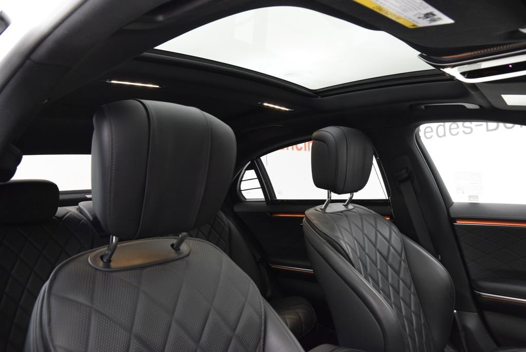 Used 2025 Mercedes-Benz S 580 4MATIC Sedan image 18