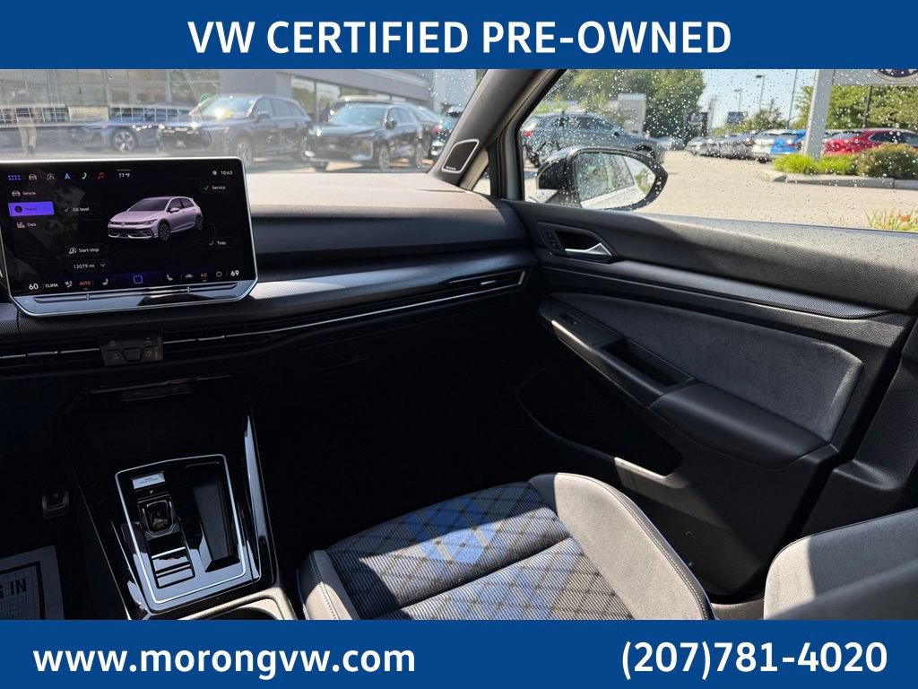 Certified 2025 Volkswagen Golf w/ Euro Style Package AWD/4WD image 35