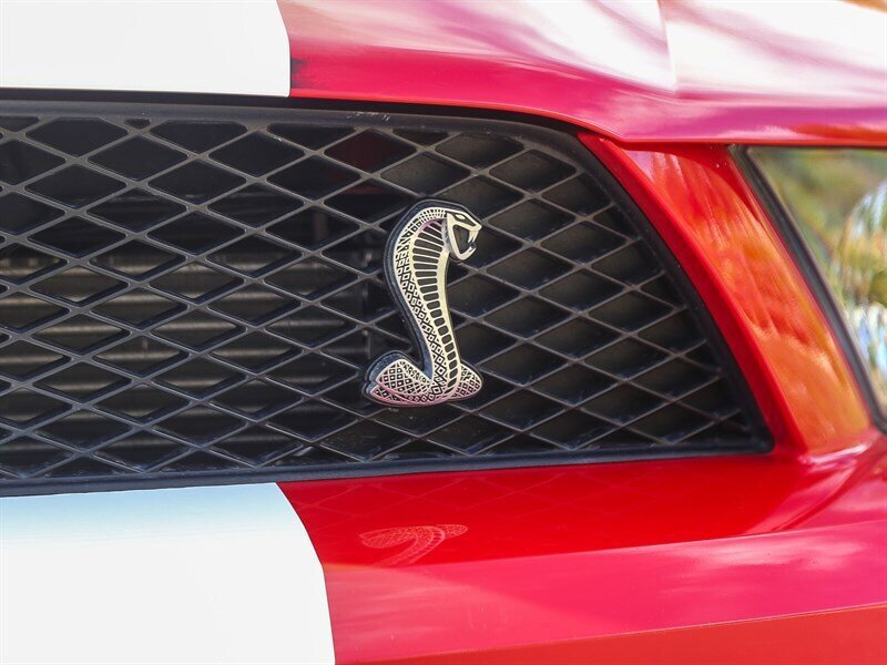 Used 2007 Ford Mustang Shelby GT500 RWD image 11