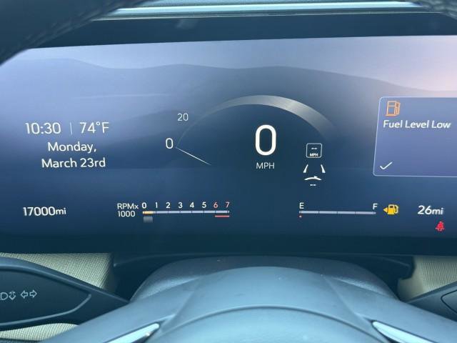 Used 2025 Buick Enclave Preferred w/ Power Package image 23