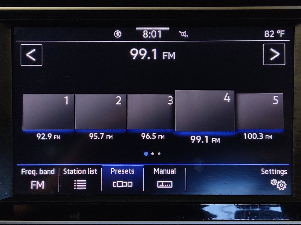 Used 2021 Volkswagen Jetta SE FWD image 25