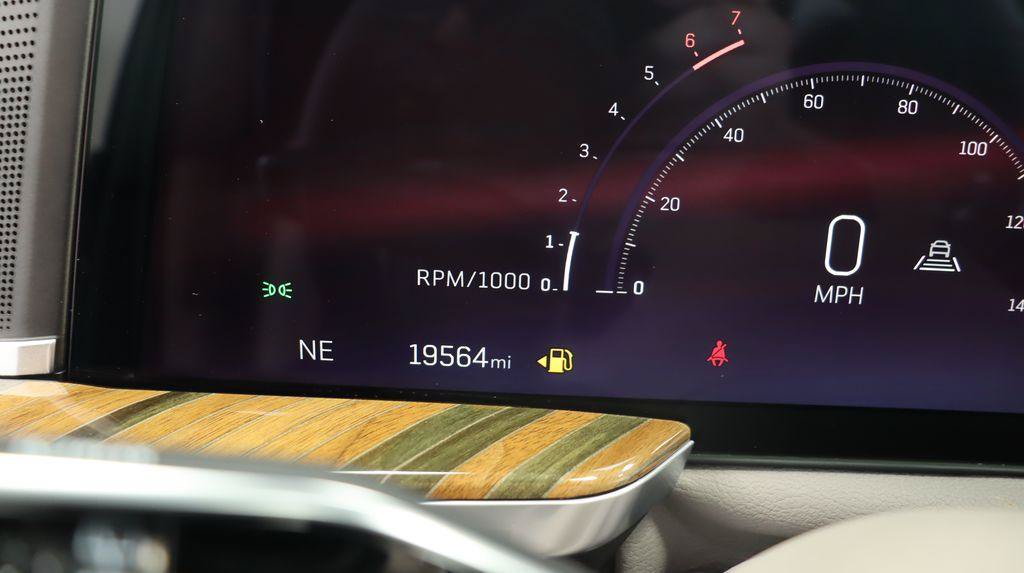 Certified 2025 Cadillac Escalade Sport Platinum AWD/4WD image 23