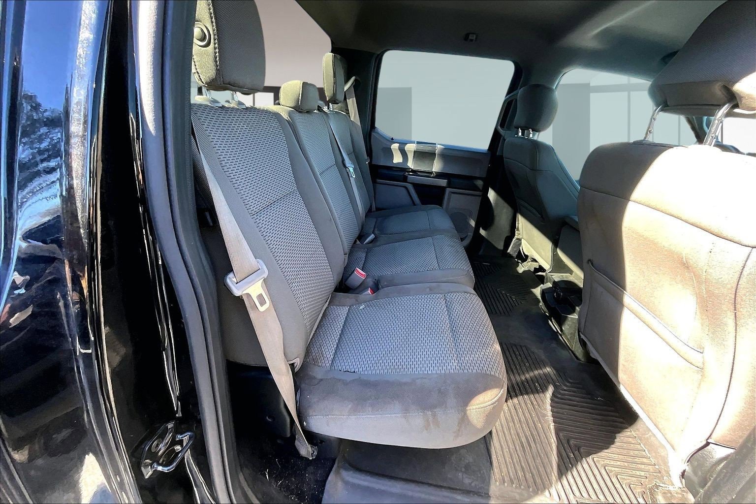 Used 2017 Ford F150 XLT image 18