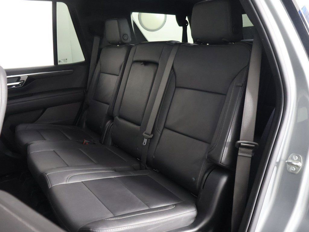 Used 2025 Chevrolet Tahoe LT image 34