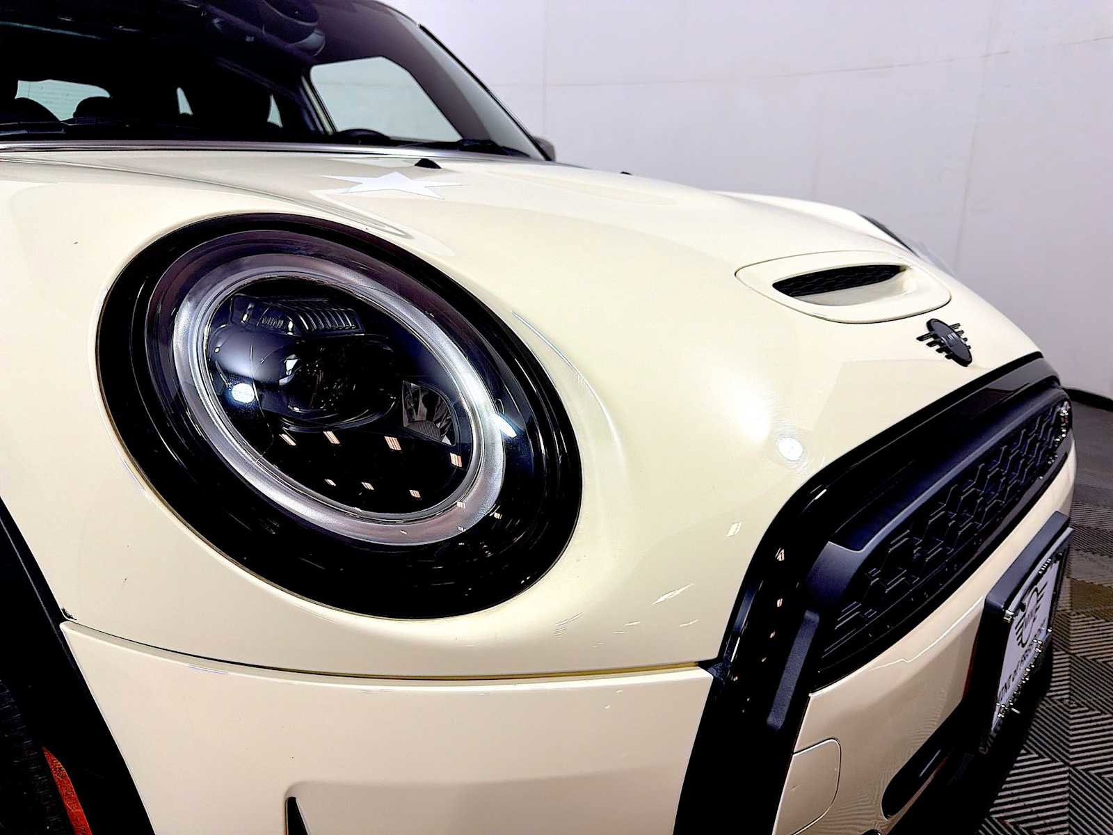 Used 2023 MINI Cooper S image 26