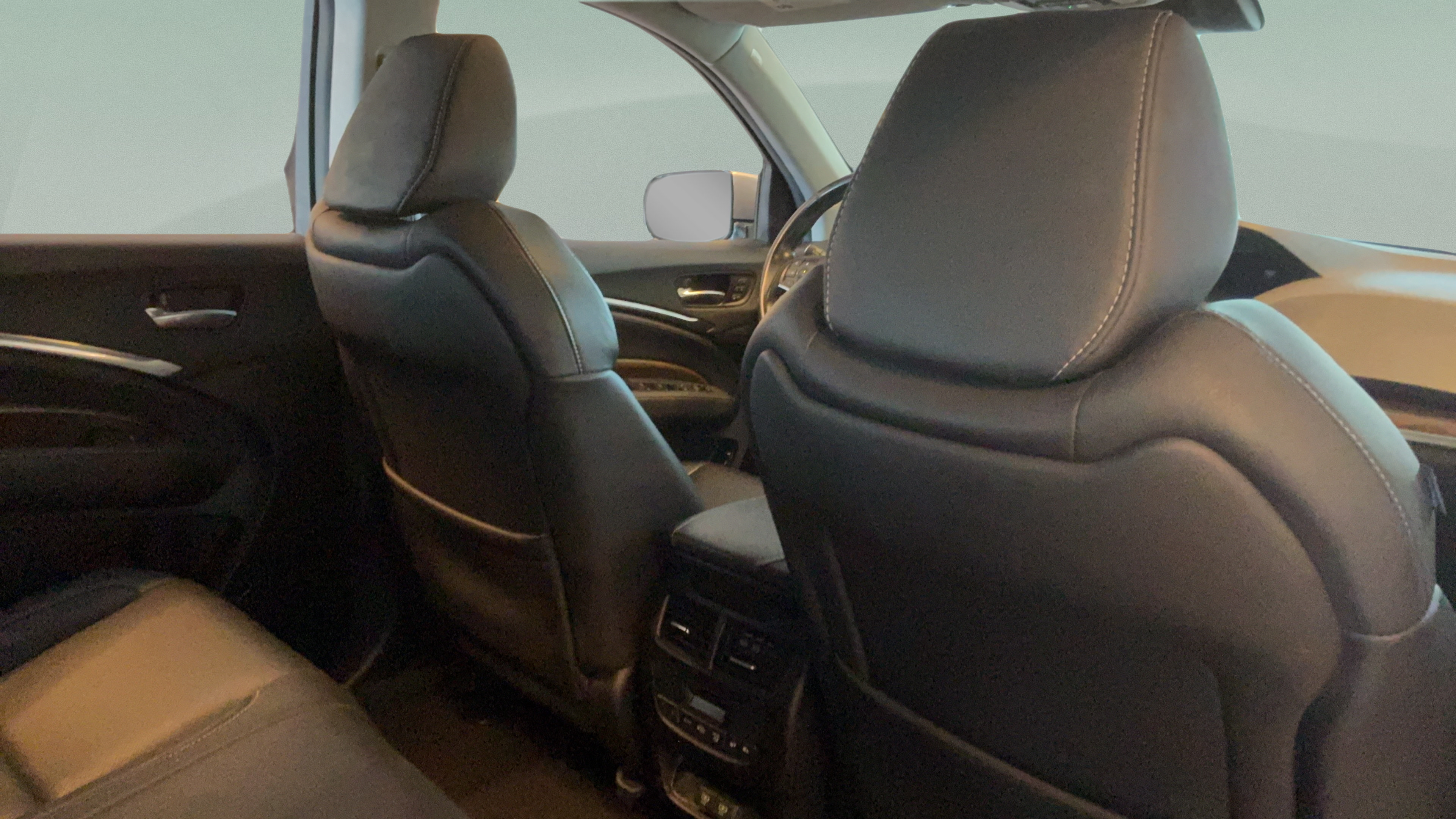 Used 2019 Acura MDX w/ Technology Package AWD/4WD image 34