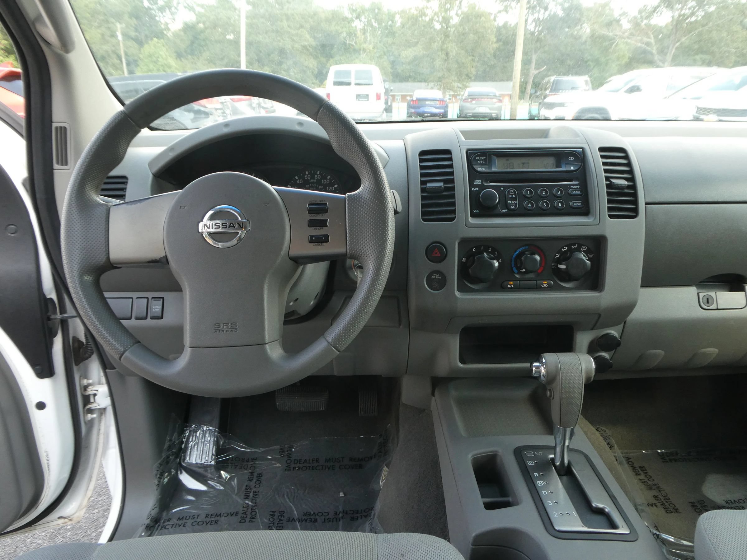 Used 2007 Nissan Frontier XE w/ Preferred Pkg RWD image 13