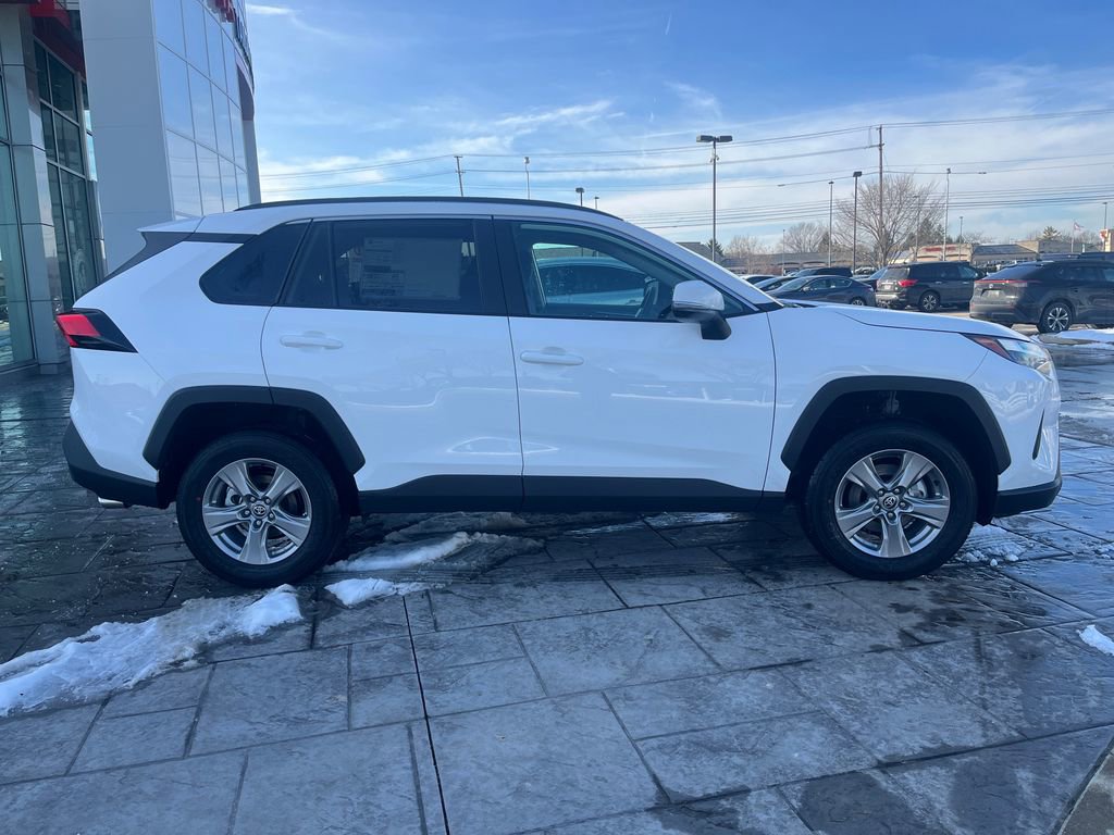 New 2025 Toyota RAV4 XLE image 6