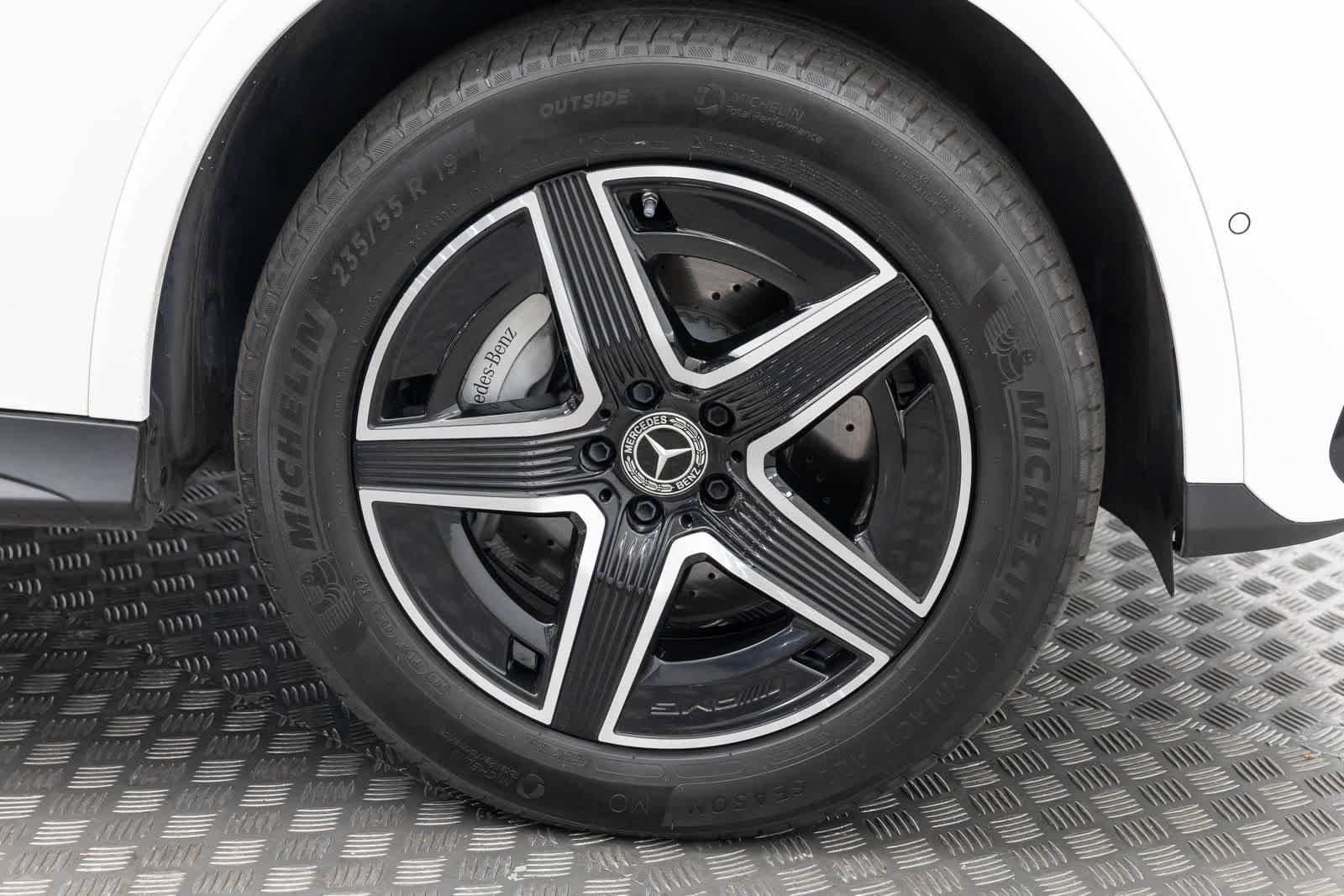 Used 2026 Mercedes-Benz GLC 300 4MATIC image 53