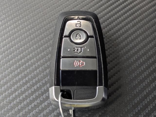 Used 2023 Ford Explorer XLT AWD/4WD image 39