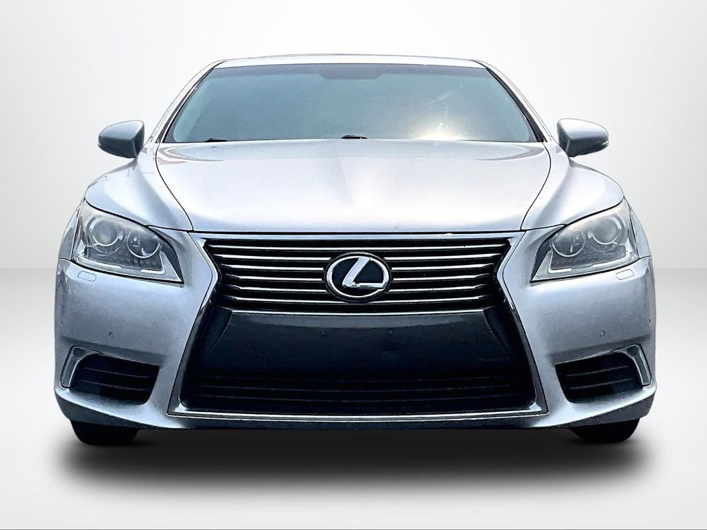 Used 2014 Lexus LS 460 AWD w/ Comfort Package image 3