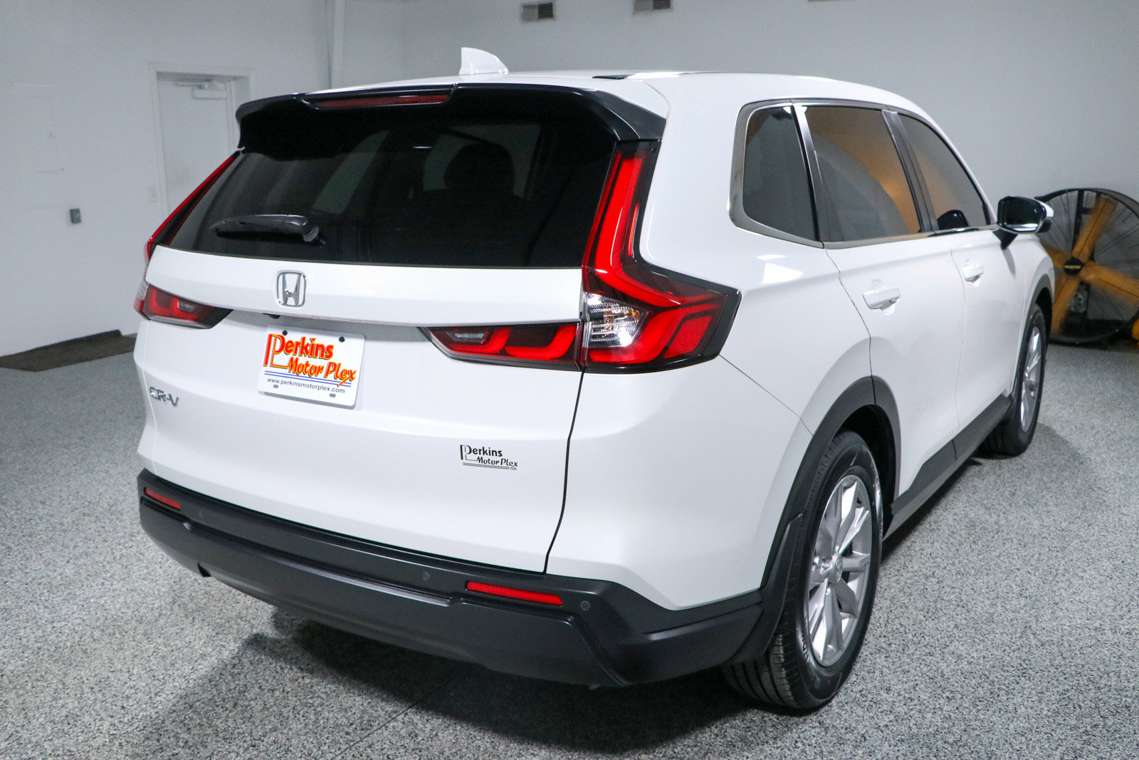 Used 2024 Honda CR-V EX-L image 7