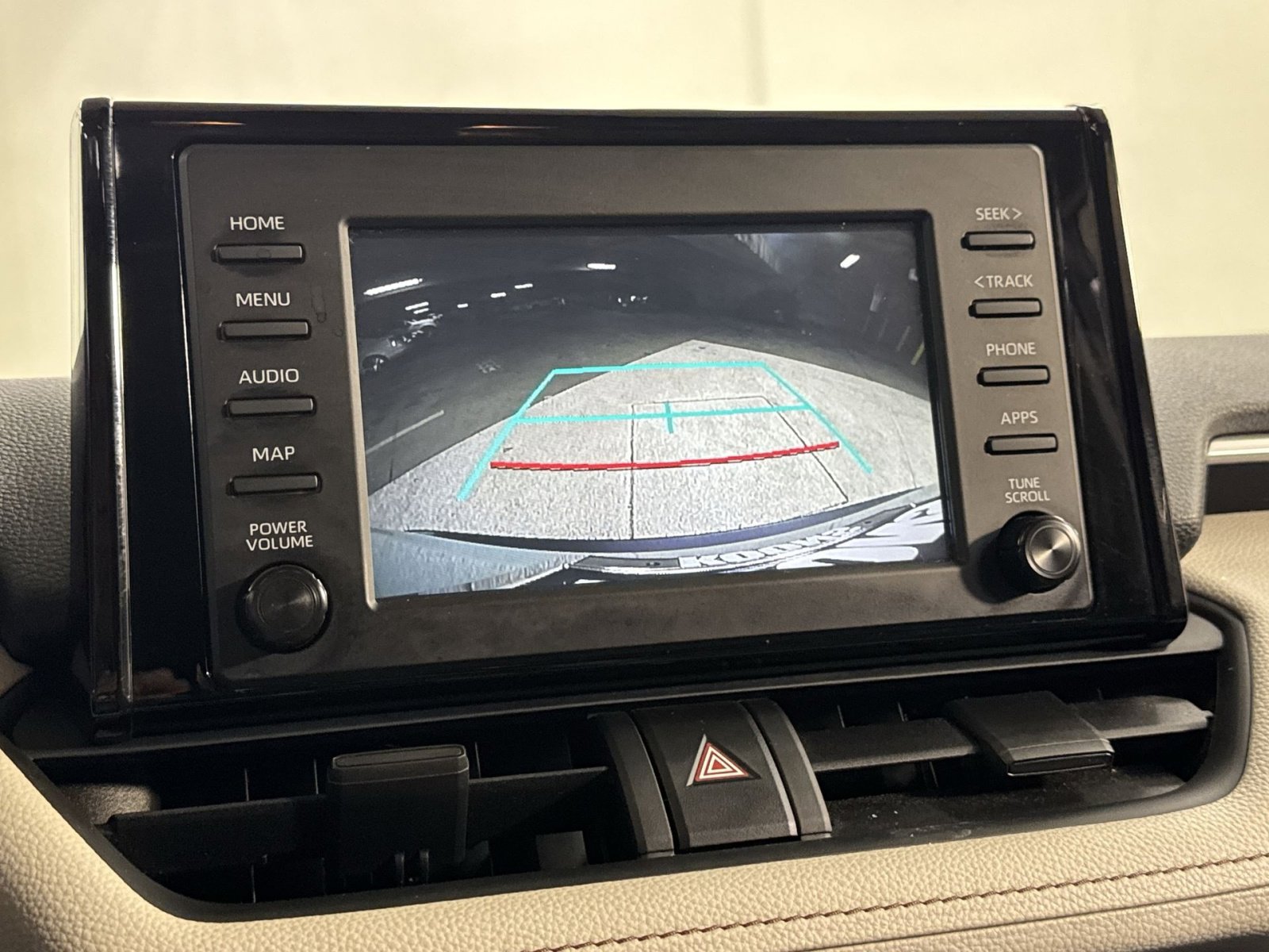 Used 2019 Toyota RAV4 XLE w/ Convenience Package image 23