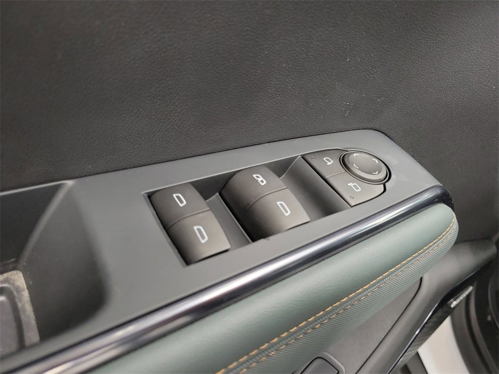 New 2025 GMC Acadia AT4 w/ Super Cruise Package image 21