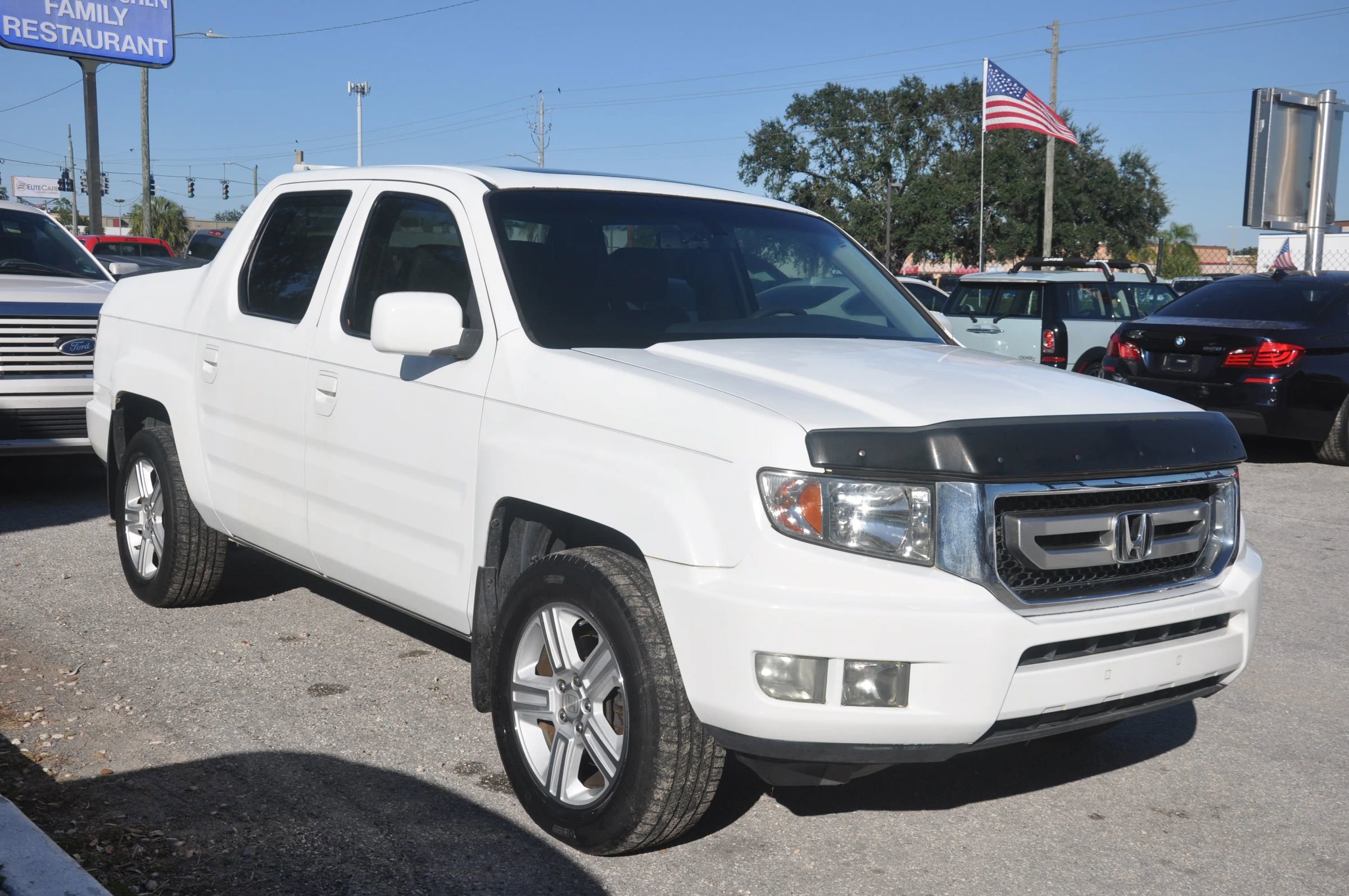 Used 2010 Honda Ridgeline RTL image 3