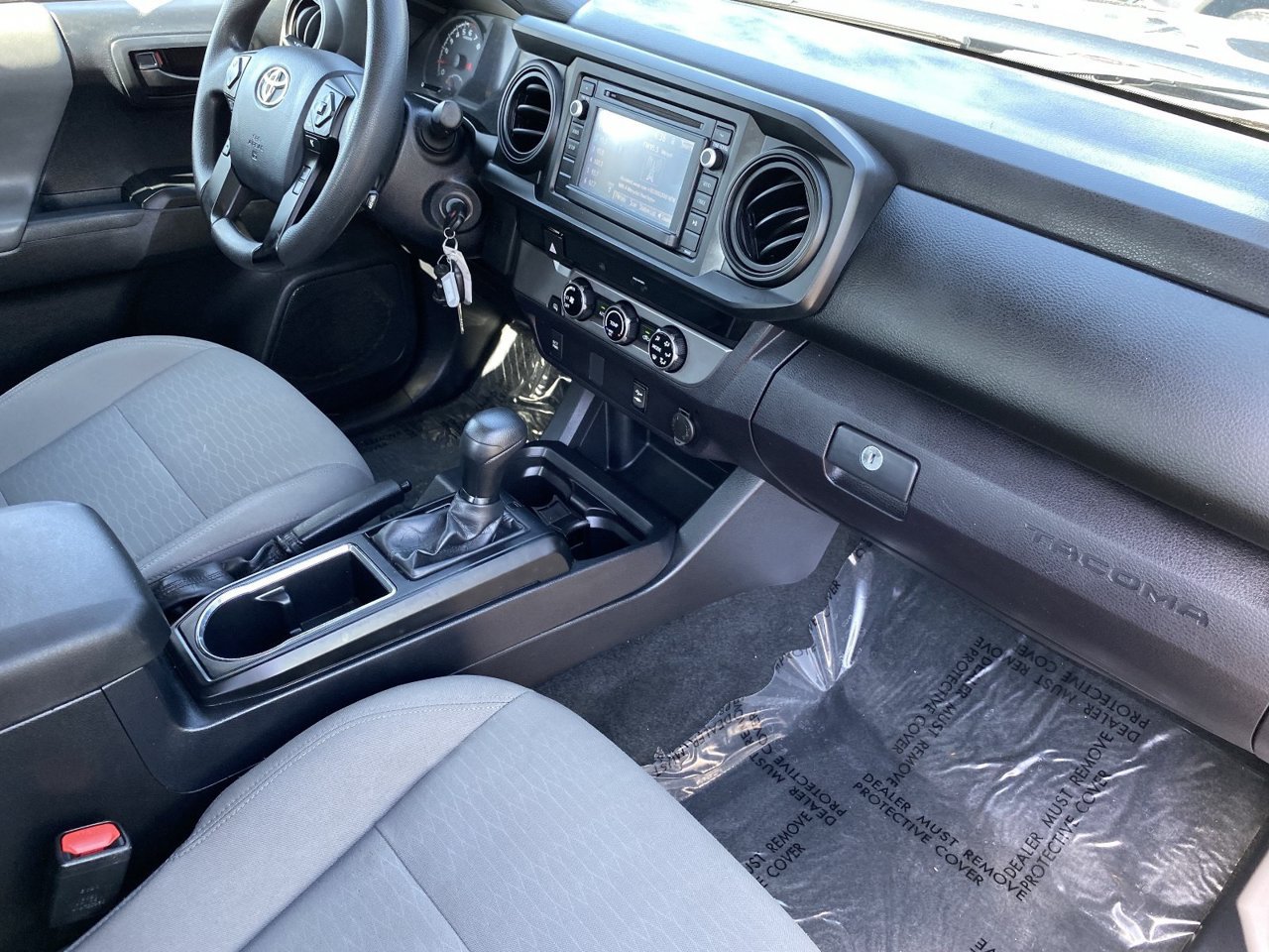Used 2018 Toyota Tacoma SR w/ SR Convenience Package RWD image 9