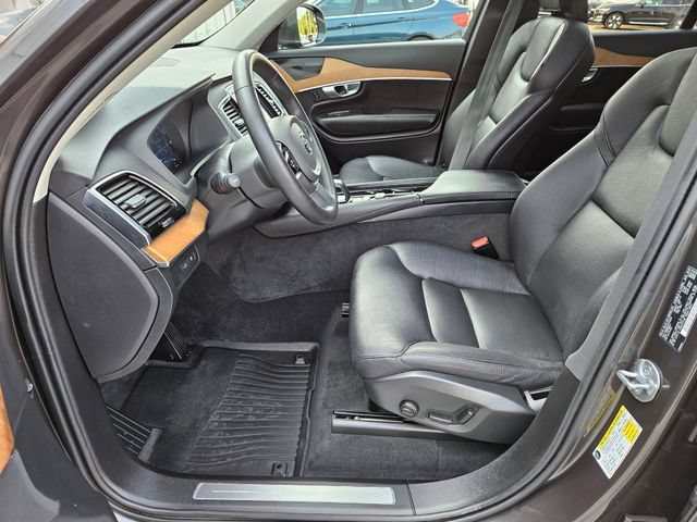 Certified 2024 Volvo XC90 T8 Plus w/ Protection Package Premier AWD/4WD image 19