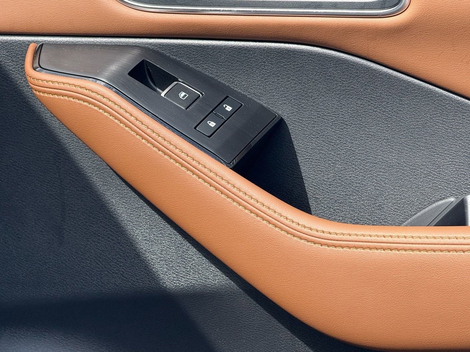 New 2026 Nissan Rogue Platinum w/ Platinum Premium Package image 17