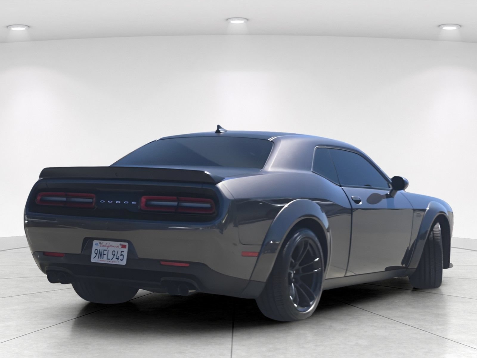 Used 2021 Dodge Challenger R/T Scat Pack RWD image 4