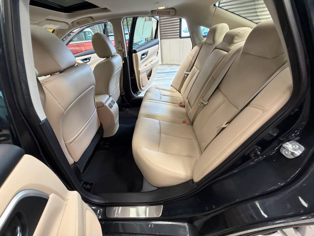 Used 2017 Nissan Altima 3.5 SL w/ 3.5SL Technology Package FWD image 53