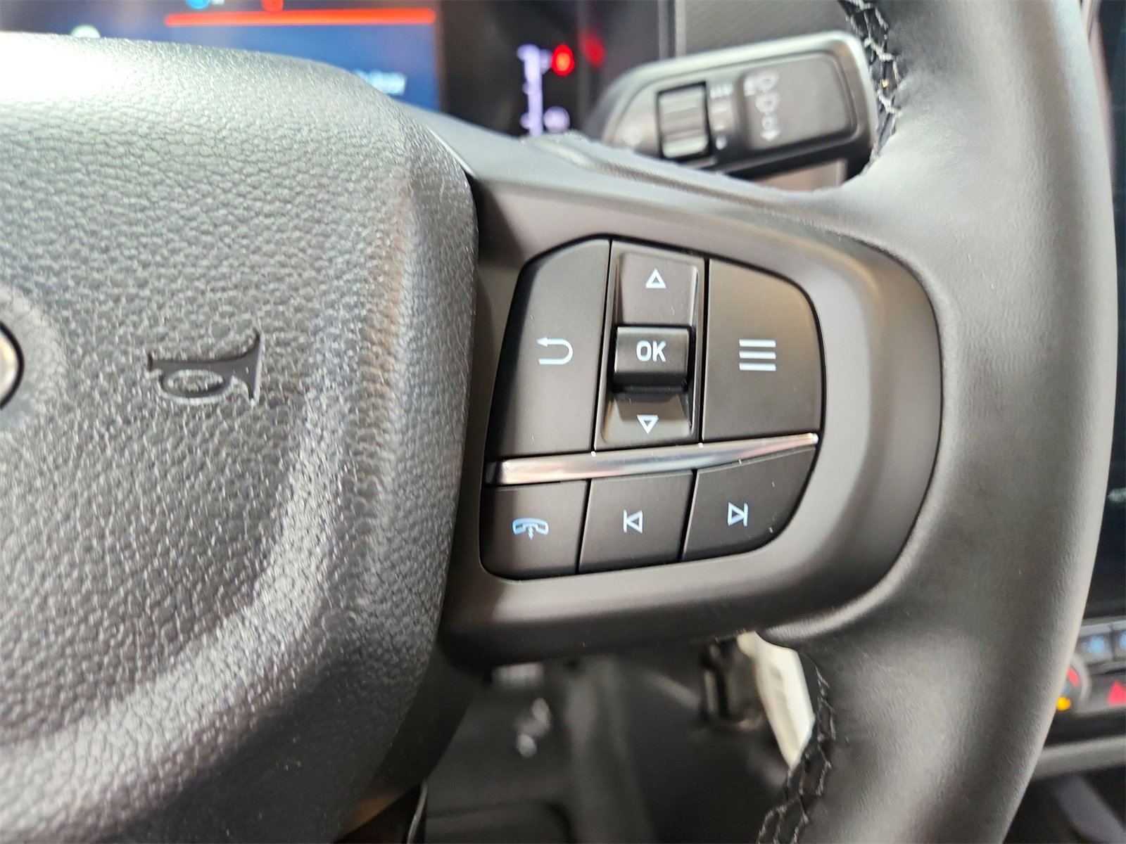 New 2025 Ford Ranger XLT w/ Equipment Group 301A High image 23