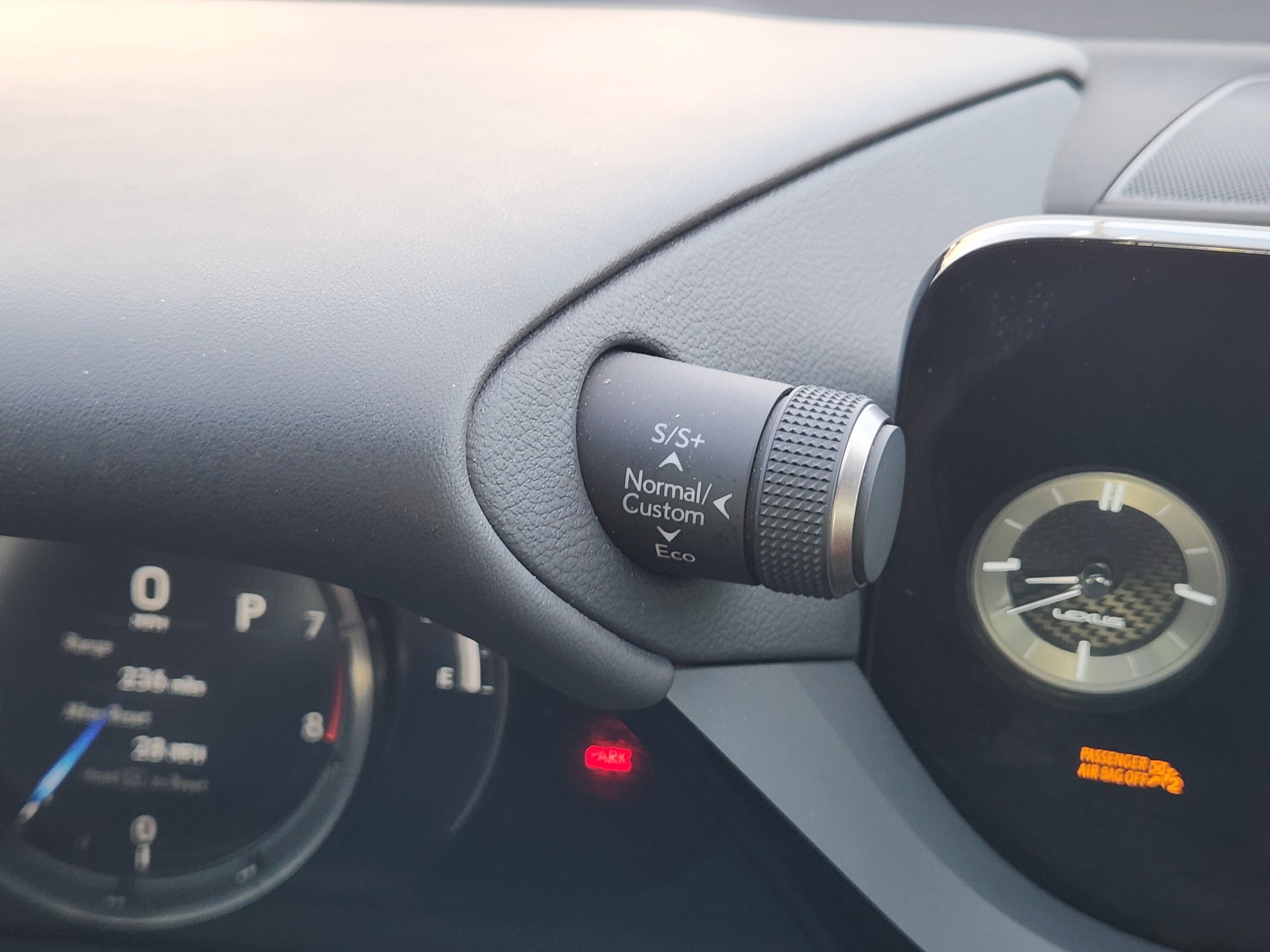 Used 2023 Lexus ES 350 F Sport w/ Accessory Package (Z1) image 40