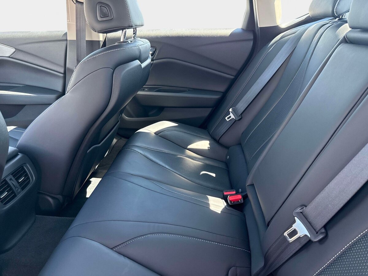 Used 2023 Acura TLX w/ Technology Package FWD image 12