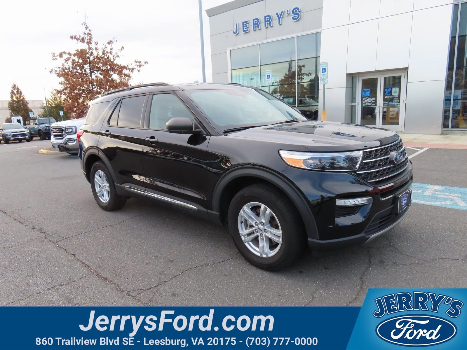 Certified 2023 Ford Explorer XLT w/ Equipment Group 202A