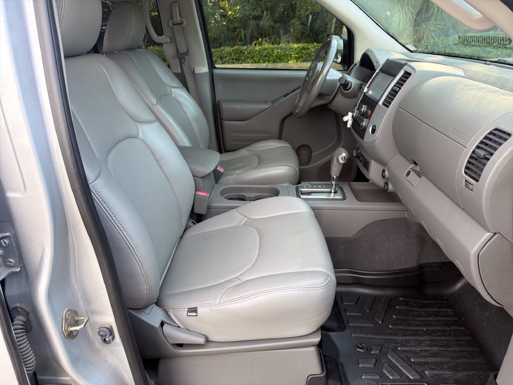 Used 2019 Nissan Frontier SV w/ Value Truck Package AWD/4WD image 27