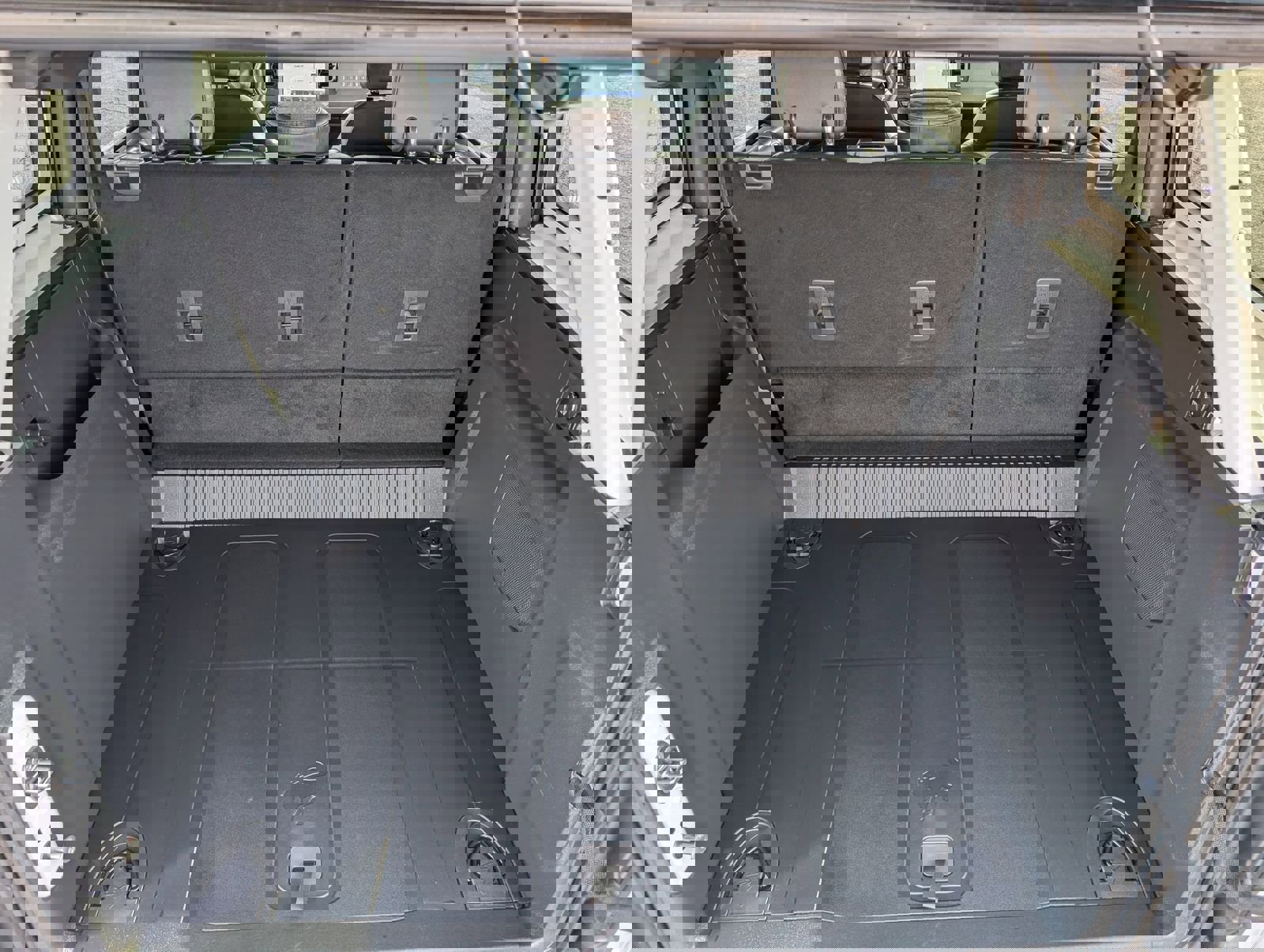 Used 2024 Ford Bronco Badlands image 13