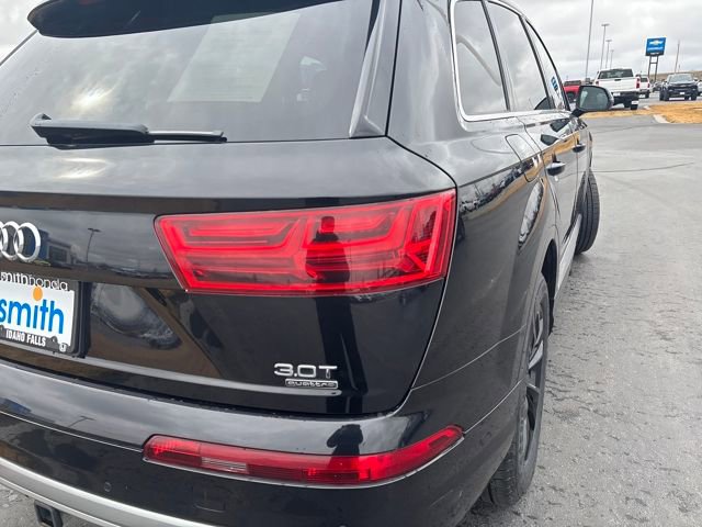 Used 2018 Audi Q7 3.0T Premium Plus image 32
