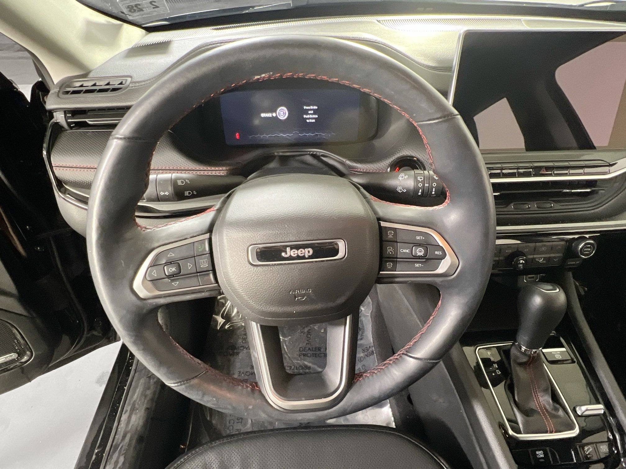 Used 2022 Jeep Compass Trailhawk w/ Trailhawk Elite Group image 11