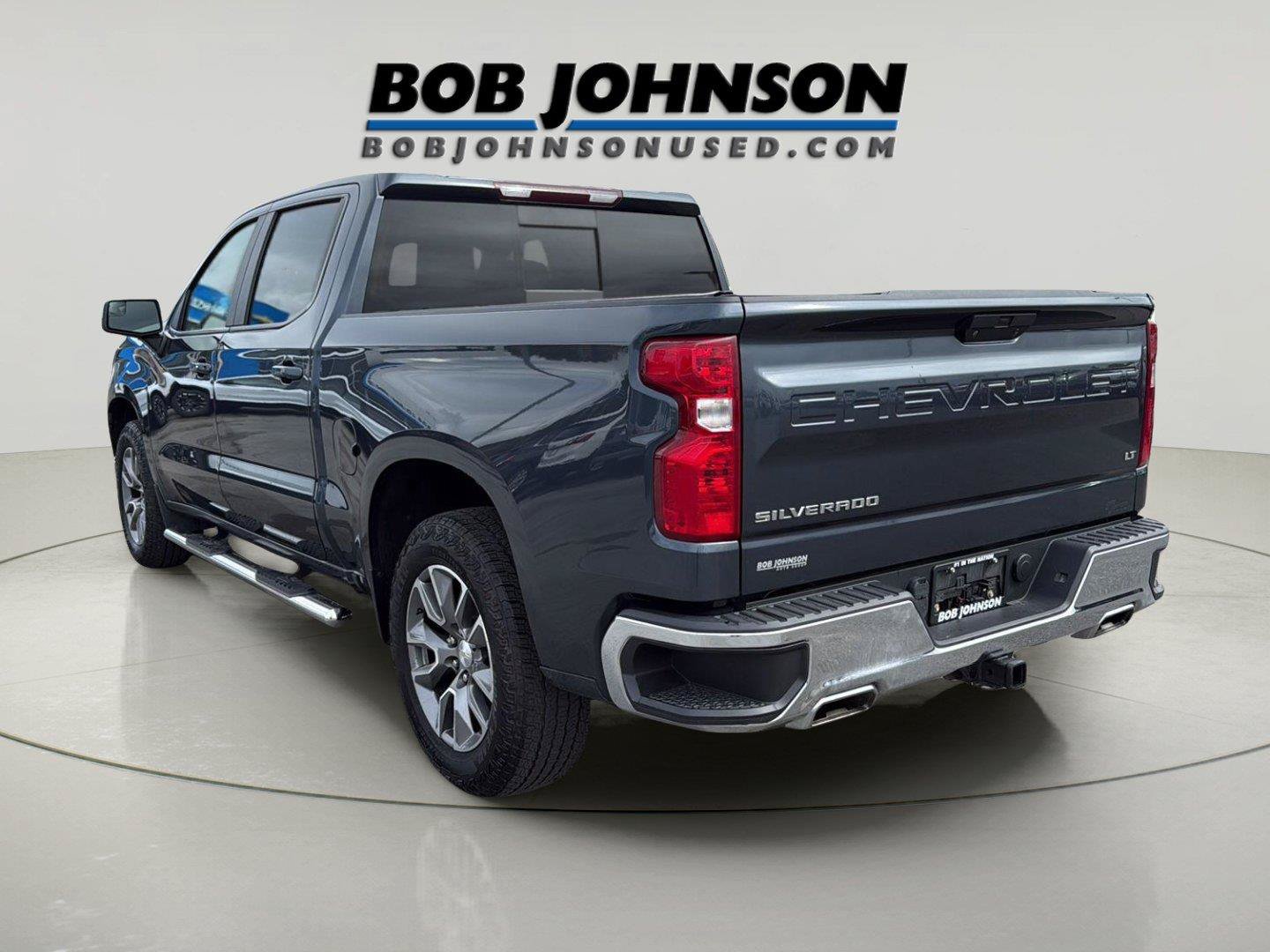 Used 2022 Chevrolet Silverado 1500 LT AWD/4WD image 5