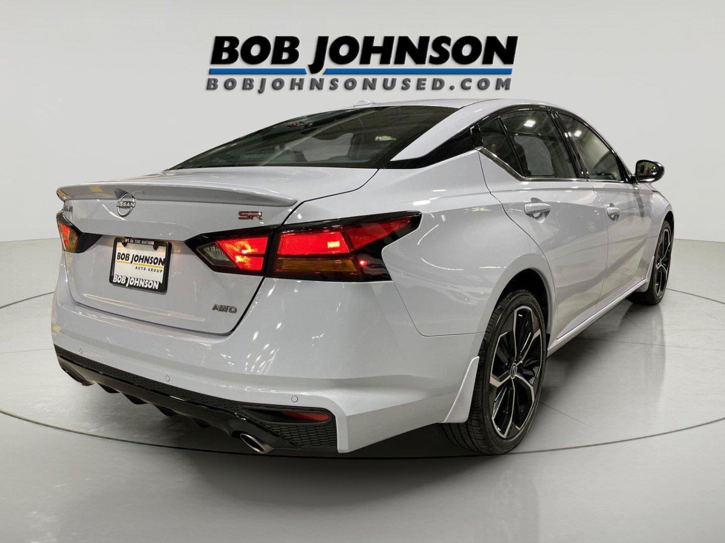 Used 2024 Nissan Altima 2.5 SR w/ SR Premium Package AWD/4WD image 7