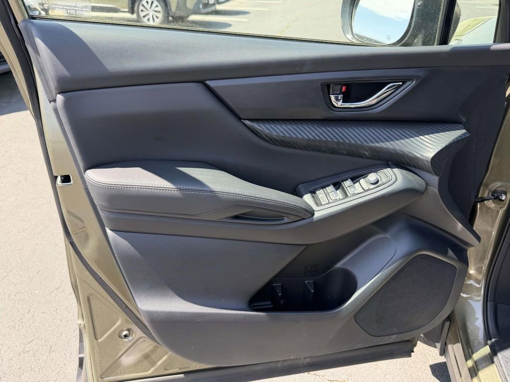 Used 2026 Subaru Ascent Premium AWD/4WD image 16