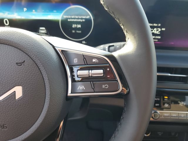 New 2025 Kia Seltos X-Line AWD/4WD image 12