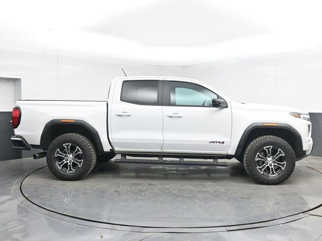 Used 2024 GMC Canyon AT4 w/ AT4 Premium Package AWD/4WD image 15