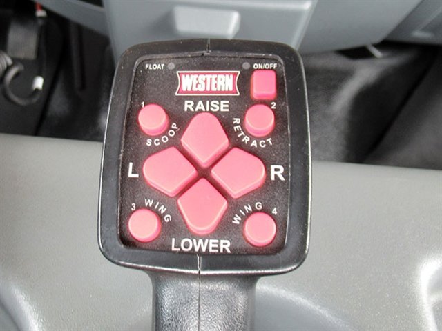 Used 2011 Ford F250 XL w/ Skid Plate Pkg AWD/4WD image 22