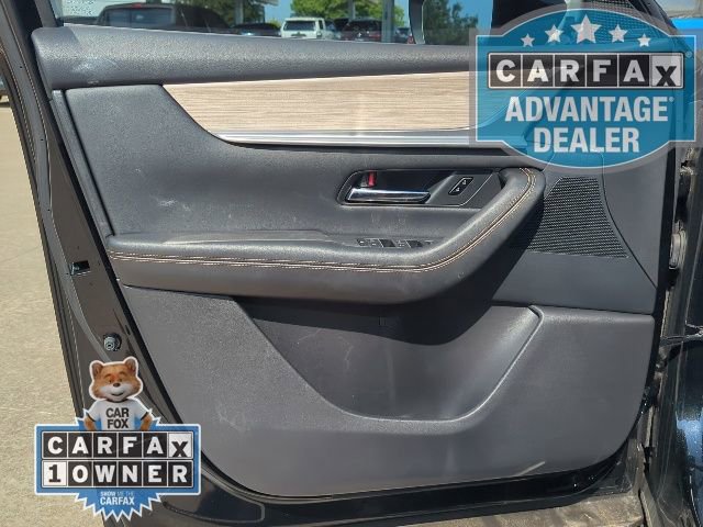 Used 2025 MAZDA CX-70 Plug-In Hybrid w/ Premium Pkg image 24