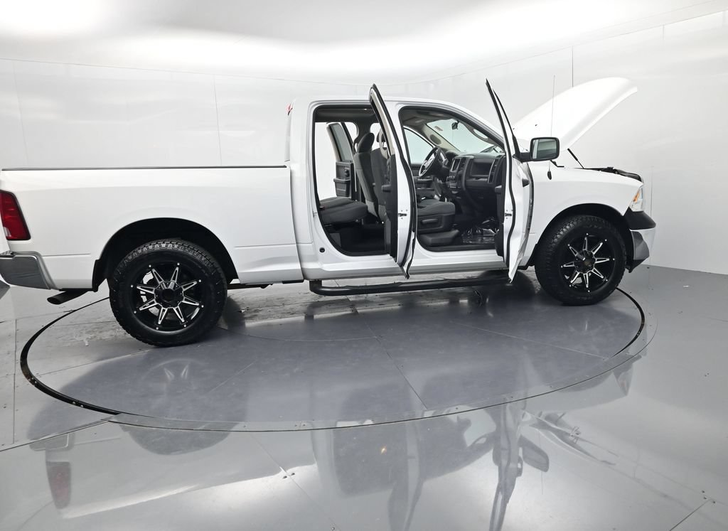 Used 2018 RAM 1500 ST w/ SXT Appearance Group AWD/4WD image 51