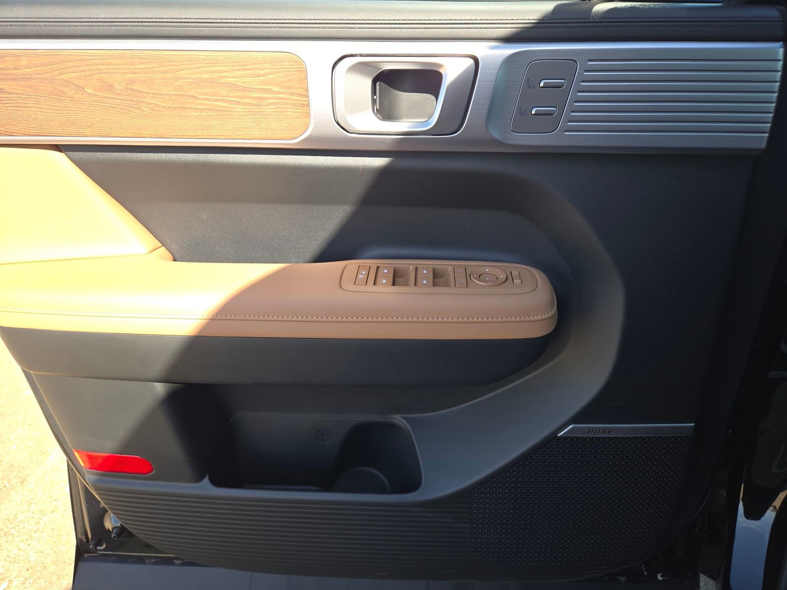 New 2026 Hyundai Santa Fe Calligraphy AWD/4WD image 18